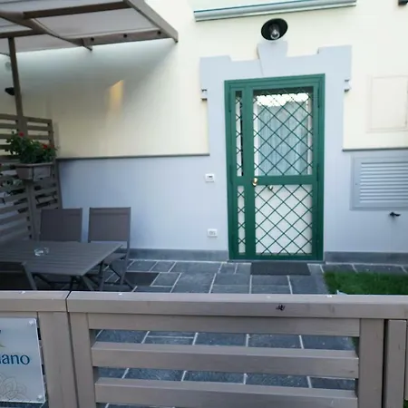 Klaudia - Charming House Apartman