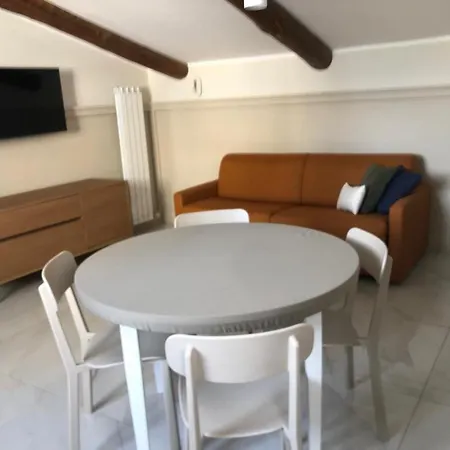 Apartman Klaudia - Charming House San Giorgio a Cremano