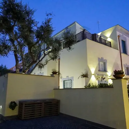 Apartment Klaudia - Charming House San Giorgio a Cremano
